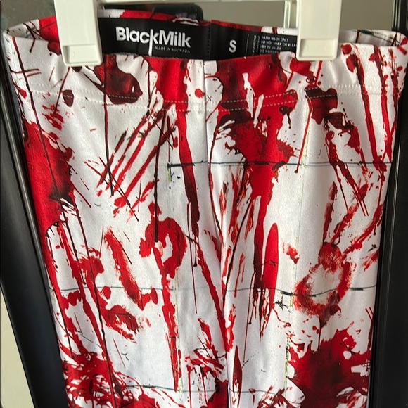 Blackmilk Pants - BlackMilk Red and White Graphic Leggings